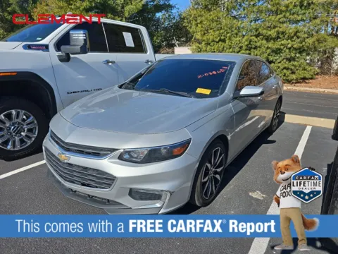 Silver 2017 Chevrolet Malibu LT for sale in Florissant, MO