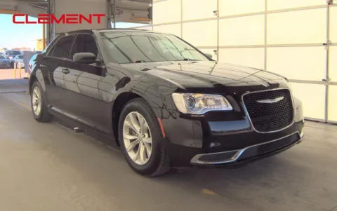 More photos of 2021 Chrysler 300 Touring at Clement Chrysler Dodge Jeep Ram Florissant, MO
