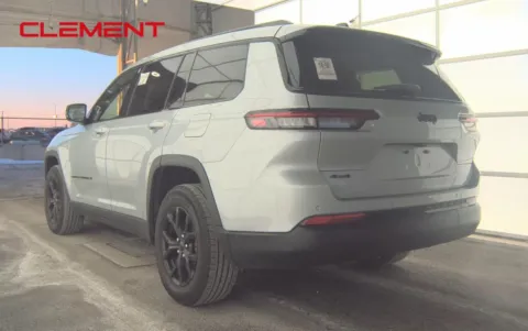 More photos of 2024 Jeep Grand Cherokee L Altitude at Clement Chrysler Dodge Jeep Ram Florissant, MO