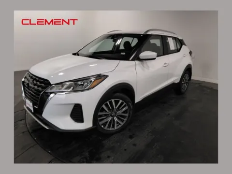 White 2023 Nissan Kicks SV for sale in Florissant, MO
