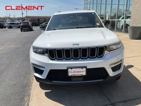 Another view of 2023 Jeep Grand Cherokee Limited for sale in Florissant, MO at Clement Chrysler Dodge Jeep Ram Florissant