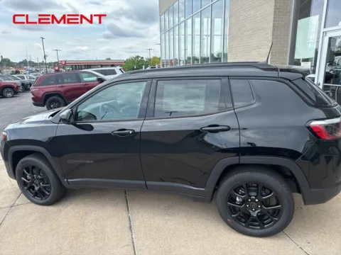 More photos of 2026 Jeep Compass Latitude at Clement Chrysler Dodge Jeep Ram Florissant, MO