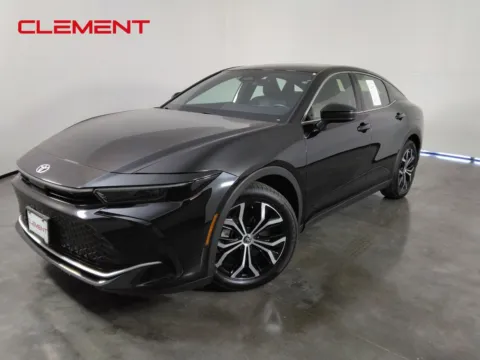 Black 2025 Toyota Crown XLE for sale in Florissant, MO