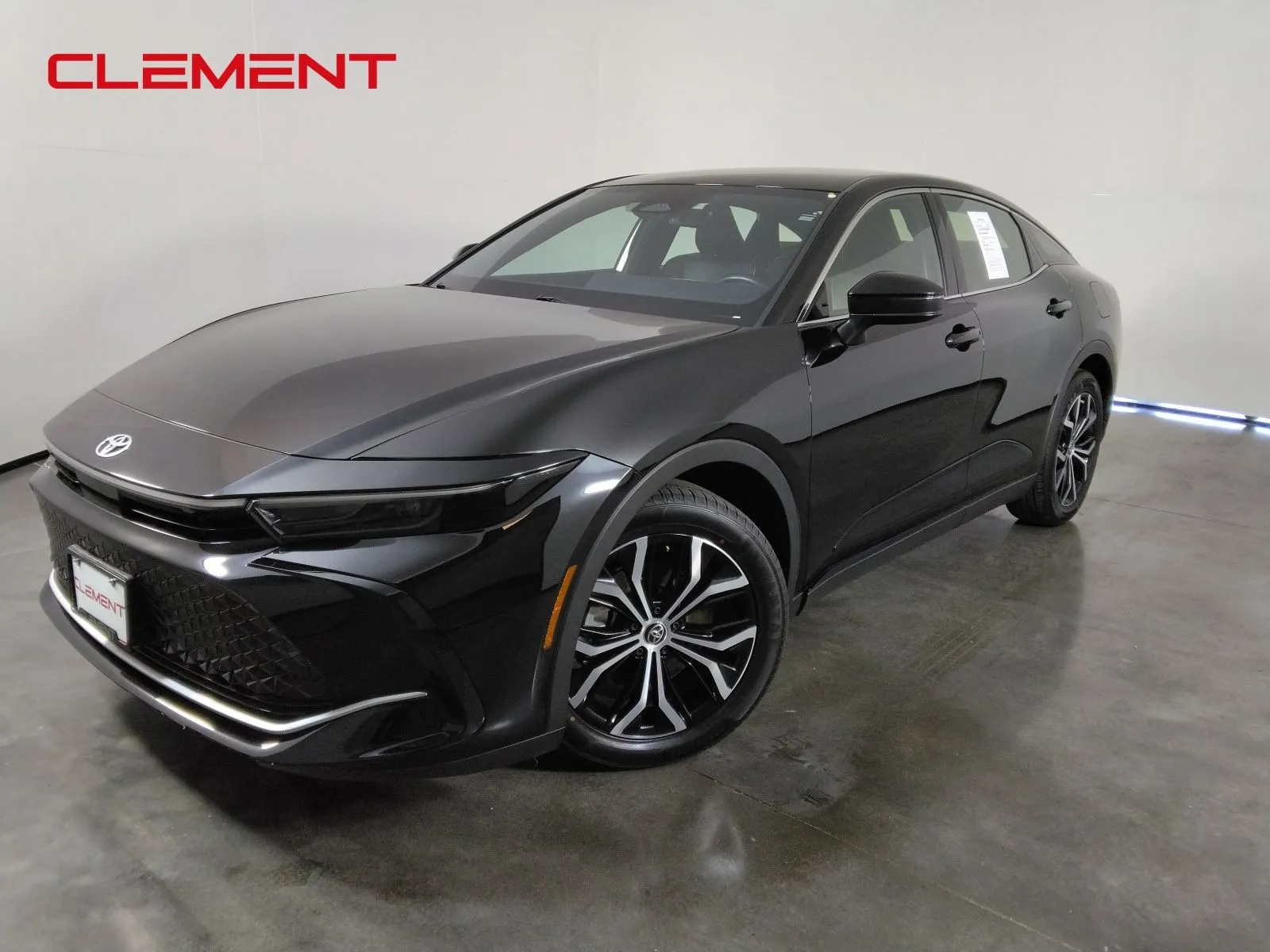 Black 2025 Toyota Crown XLE for sale in Florissant, MO