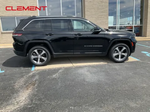 More photos of 2023 Jeep Grand Cherokee Limited at Clement Chrysler Dodge Jeep Ram Florissant, MO