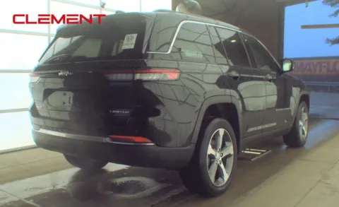 More photos of 2023 Jeep Grand Cherokee Limited at Clement Chrysler Dodge Jeep Ram Florissant, MO