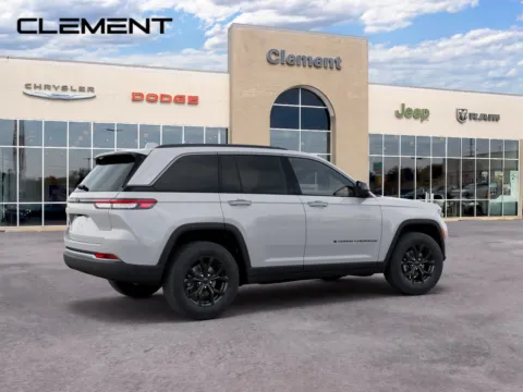 More photos of 2026 Jeep Grand Cherokee Altitude at Clement Chrysler Dodge Jeep Ram Florissant, MO