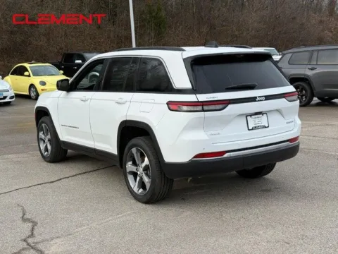 Another view of 2026 Jeep Grand Cherokee Limited for sale in Florissant, MO at Clement Chrysler Dodge Jeep Ram Florissant