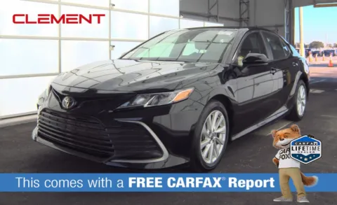 Black 2024 Toyota Camry LE for sale in Florissant, MO