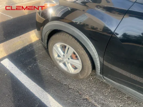 More photos of 2020 Nissan Kicks S at Clement Chrysler Dodge Jeep Ram Florissant, MO