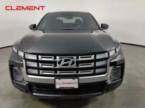 Photos of 2025 Hyundai Santa Cruz SE for sale in Florissant, MO at Clement Chrysler Dodge Jeep Ram Florissant