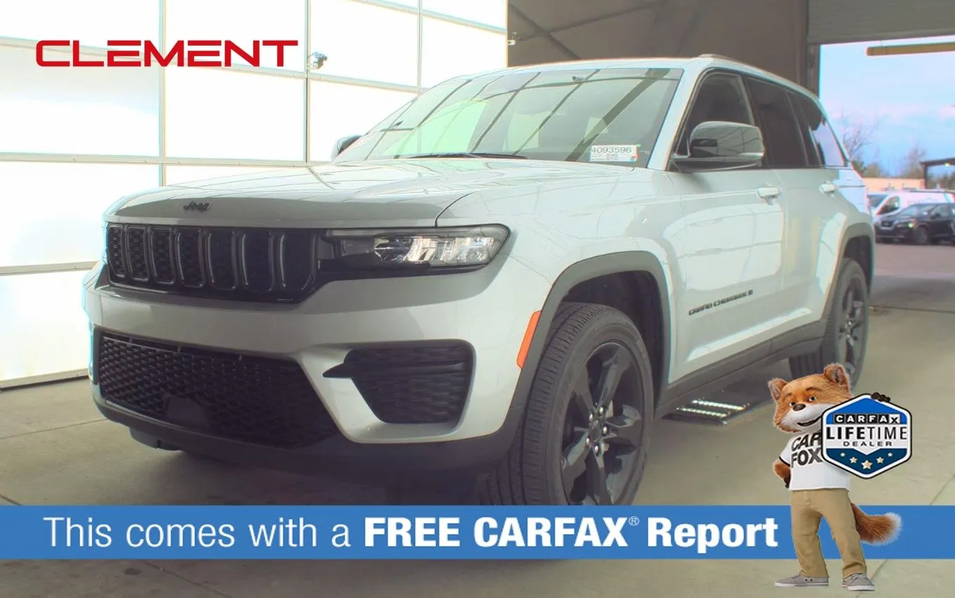 Silver 2023 Jeep Grand Cherokee Altitude X for sale in Florissant, MO