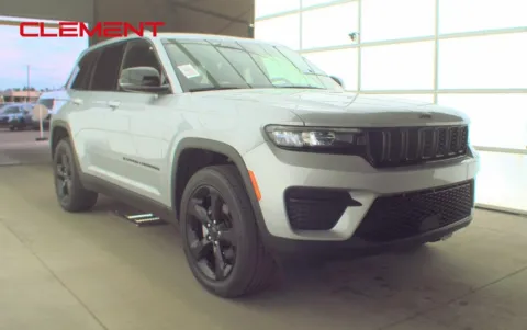 More photos of 2023 Jeep Grand Cherokee Altitude X at Clement Chrysler Dodge Jeep Ram Florissant, MO