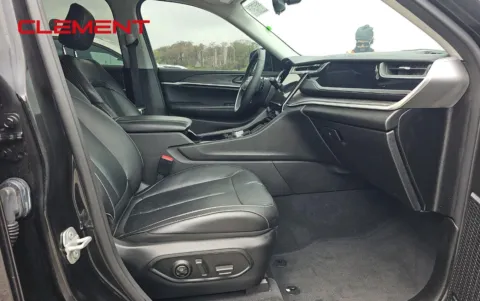 Another view of 2022 Jeep Grand Cherokee 4xe for sale in Florissant, MO at Clement Chrysler Dodge Jeep Ram Florissant