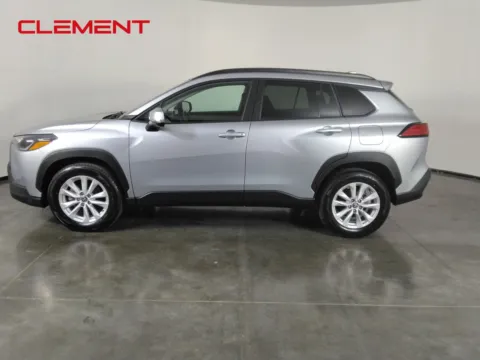 More photos of 2024 Toyota Corolla Cross LE at Clement Chrysler Dodge Jeep Ram Florissant, MO