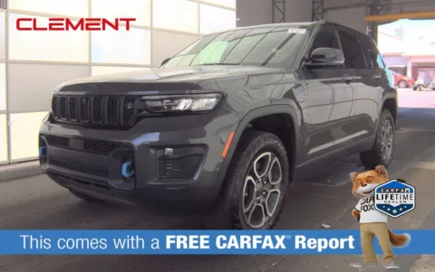 Gray 2022 Jeep Grand Cherokee Trailhawk 4xe for sale in Florissant, MO