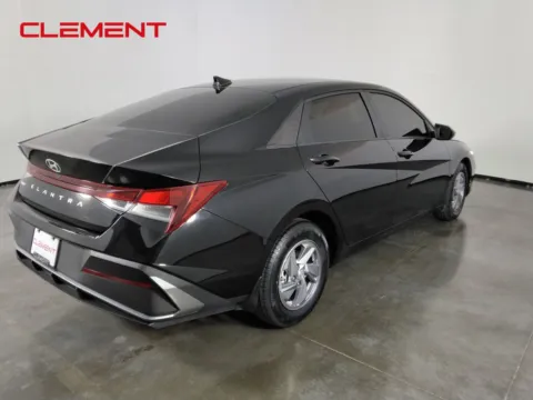 More photos of 2025 Hyundai Elantra SE at Clement Chrysler Dodge Jeep Ram Florissant, MO