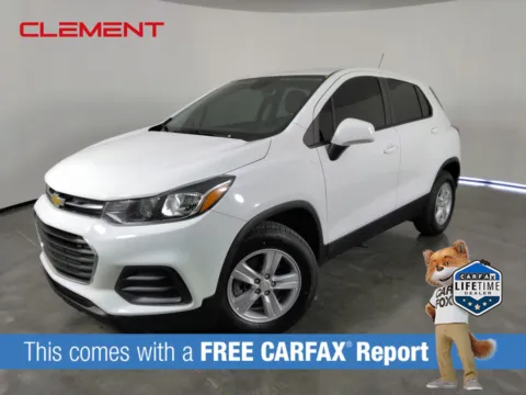 White 2022 Chevrolet Trax LS for sale in Florissant, MO