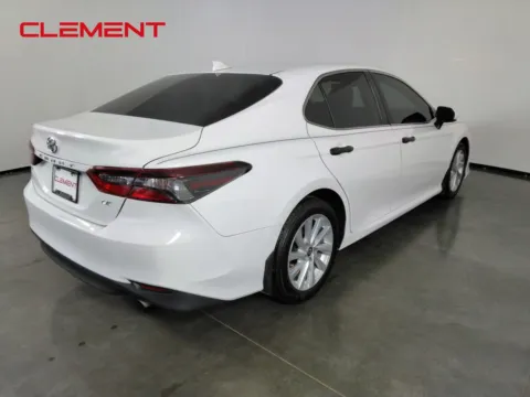 More photos of 2022 Toyota Camry LE at Clement Chrysler Dodge Jeep Ram Florissant, MO