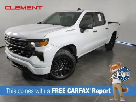 White 2023 Chevrolet Silverado 1500 Custom for sale in Florissant, MO