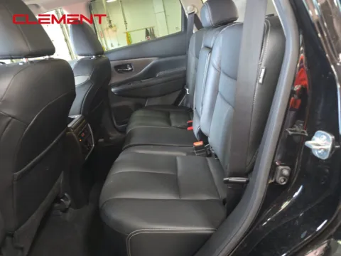 More photos of 2020 Nissan Murano SL at Clement Chrysler Dodge Jeep Ram Florissant, MO