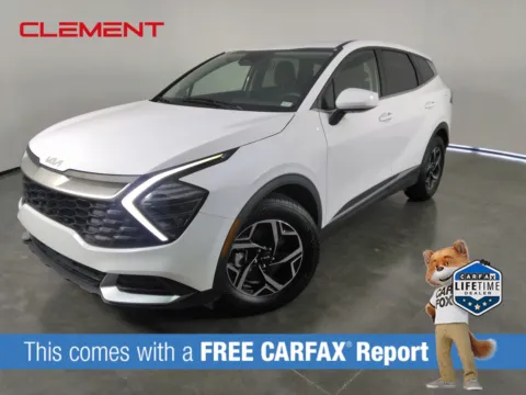 White 2025 Kia Sportage LX for sale in Florissant, MO
