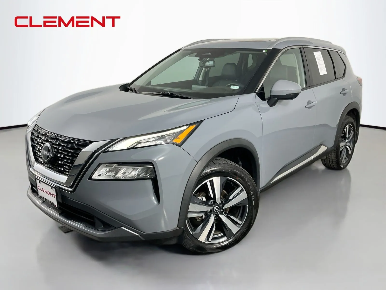 Gray 2023 Nissan Rogue SL for sale in Florissant, MO