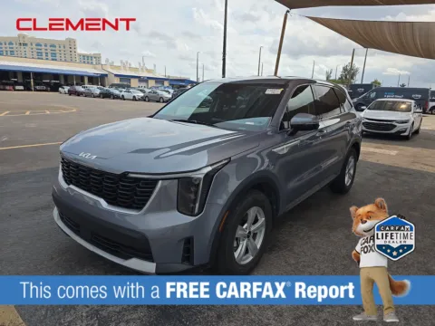 Silver 2024 Kia Sorento LX for sale in Florissant, MO
