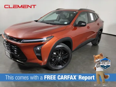 Orange 2024 Chevrolet Trax ACTIV for sale in Florissant, MO