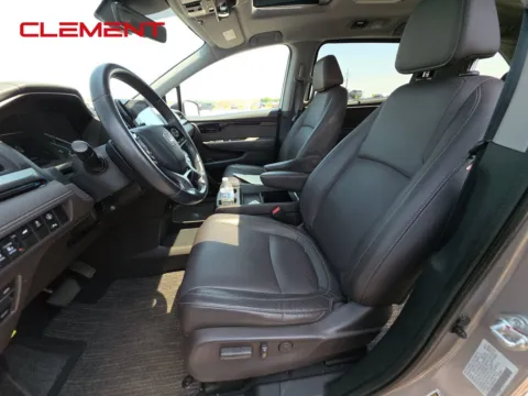 Another view of 2022 Honda Odyssey Touring for sale in Florissant, MO at Clement Chrysler Dodge Jeep Ram Florissant