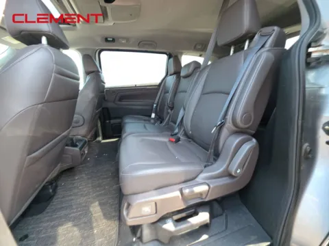 More photos of 2022 Honda Odyssey Touring at Clement Chrysler Dodge Jeep Ram Florissant, MO