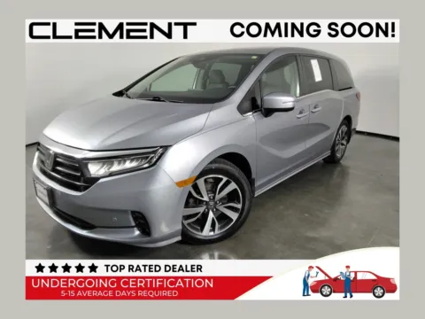 Silver 2022 Honda Odyssey Touring for sale in Florissant, MO