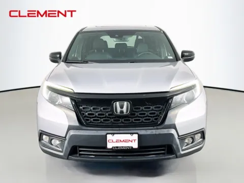 Photos of 2021 Honda Passport EX-L for sale in Florissant, MO at Clement Chrysler Dodge Jeep Ram Florissant