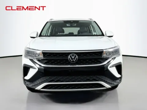 Photos of 2024 Volkswagen Taos 1.5T SE for sale in Florissant, MO at Clement Chrysler Dodge Jeep Ram Florissant