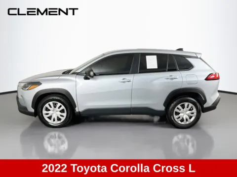 More photos of 2022 Toyota Corolla Cross L at Clement Chrysler Dodge Jeep Ram Florissant, MO