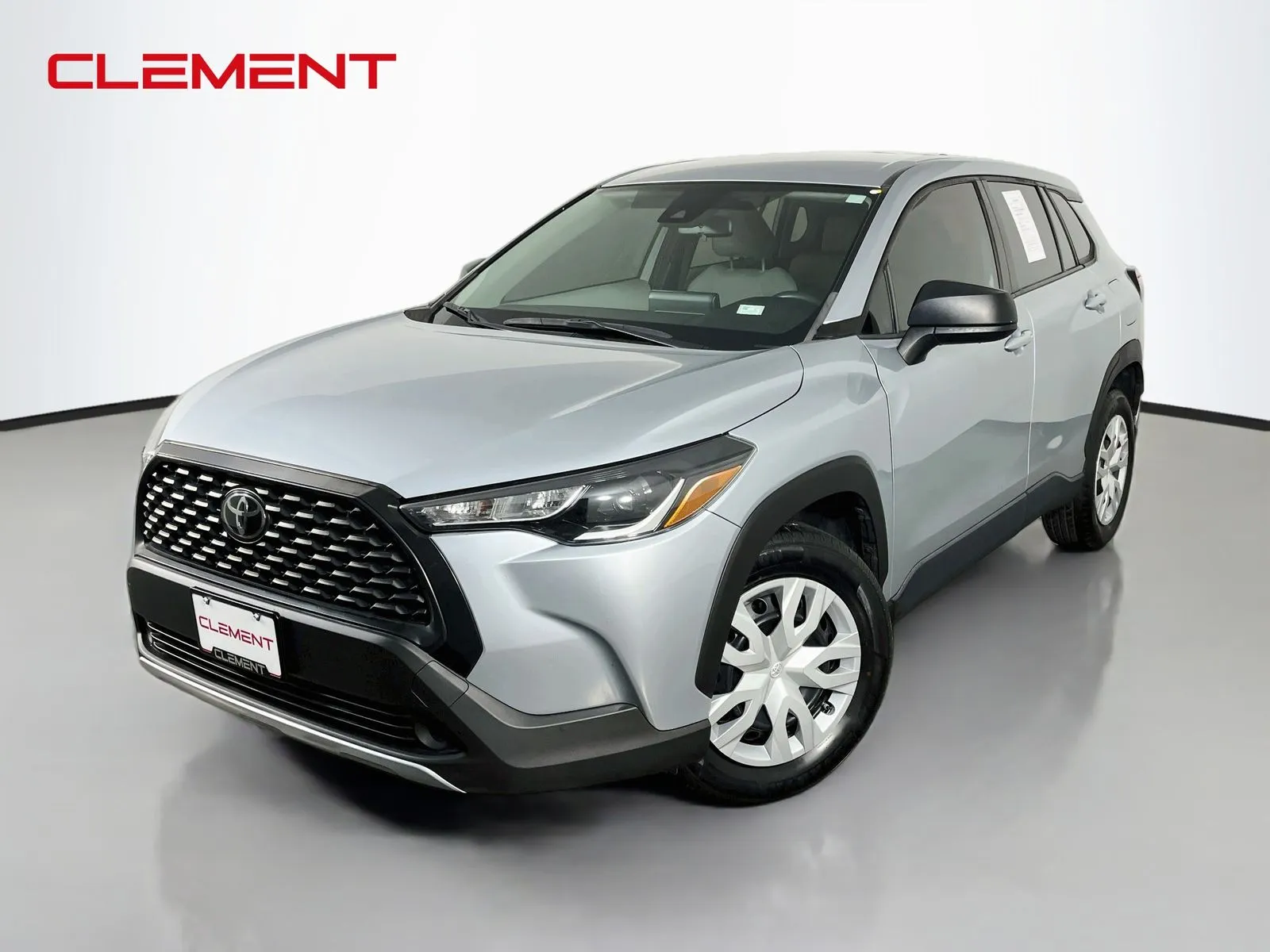 Silver 2022 Toyota Corolla Cross L for sale in Florissant, MO
