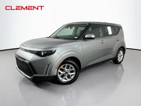 Gray 2023 Kia Soul LX for sale in Florissant, MO