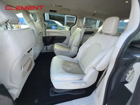 More photos of 2021 Chrysler Pacifica Hybrid Touring L at Clement Chrysler Dodge Jeep Ram Florissant, MO