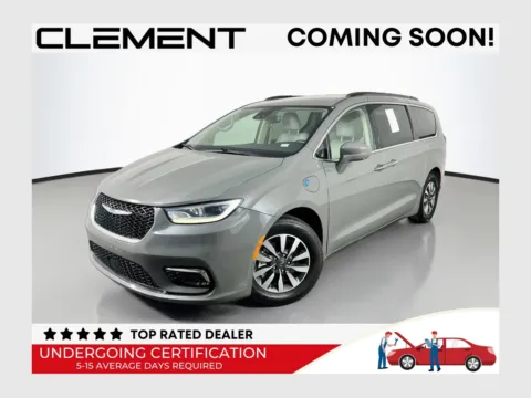 Gray 2021 Chrysler Pacifica Hybrid Touring L for sale in Florissant, MO