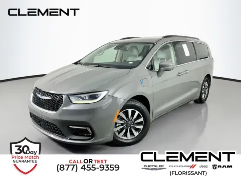 Gray 2021 Chrysler Pacifica Hybrid Touring L for sale in Florissant, MO