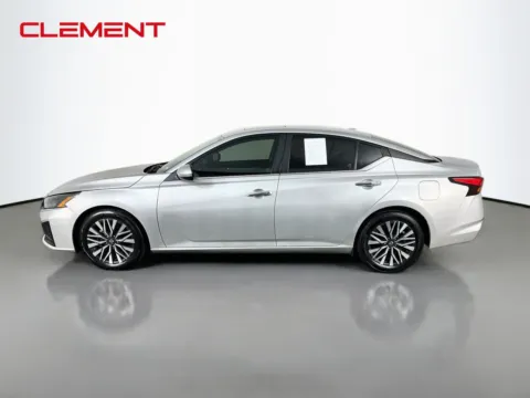 More photos of 2023 Nissan Altima 2.5 SV at Clement Chrysler Dodge Jeep Ram Florissant, MO