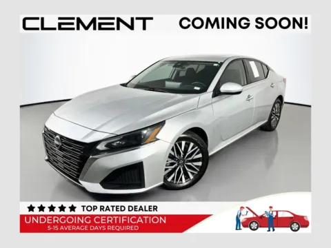 Silver 2023 Nissan Altima 2.5 SV for sale in Florissant, MO