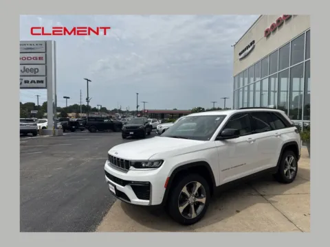 White 2026 Jeep Grand Cherokee Limited for sale in Florissant, MO