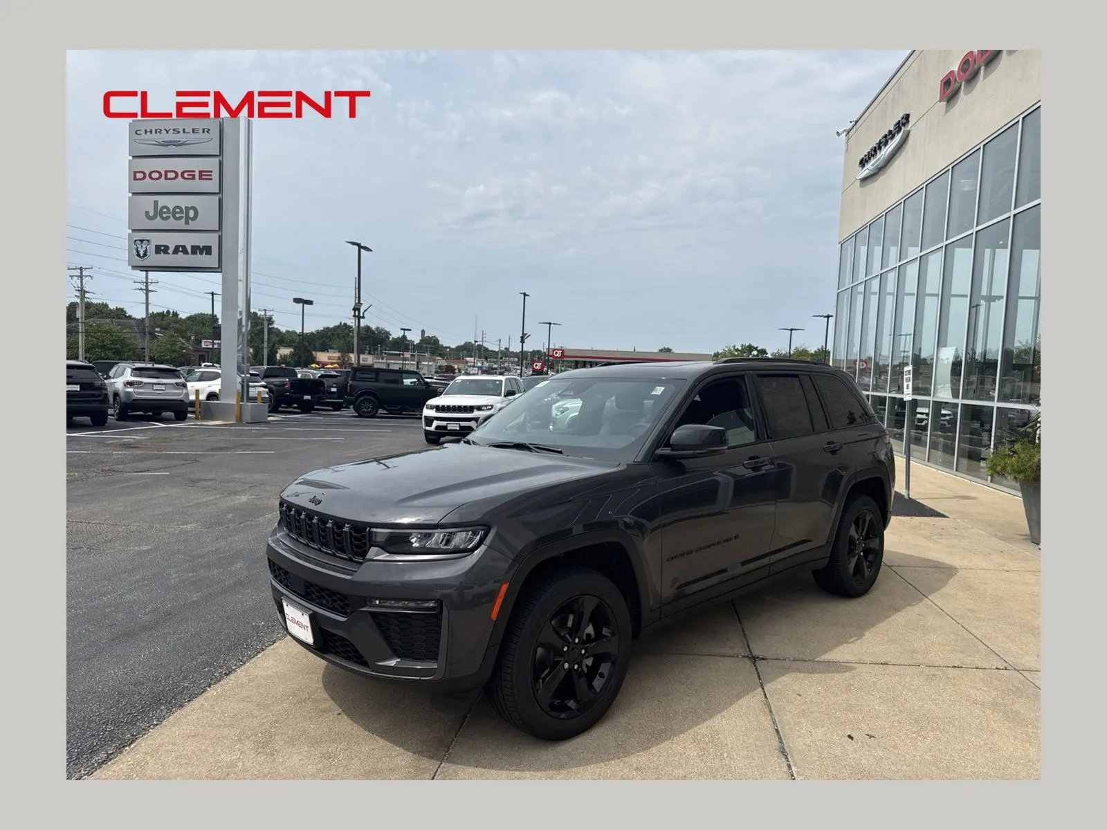 Gray 2026 Jeep Grand Cherokee Limited for sale in Florissant, MO