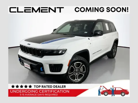White 2023 Jeep Grand Cherokee Trailhawk 4xe for sale in Florissant, MO