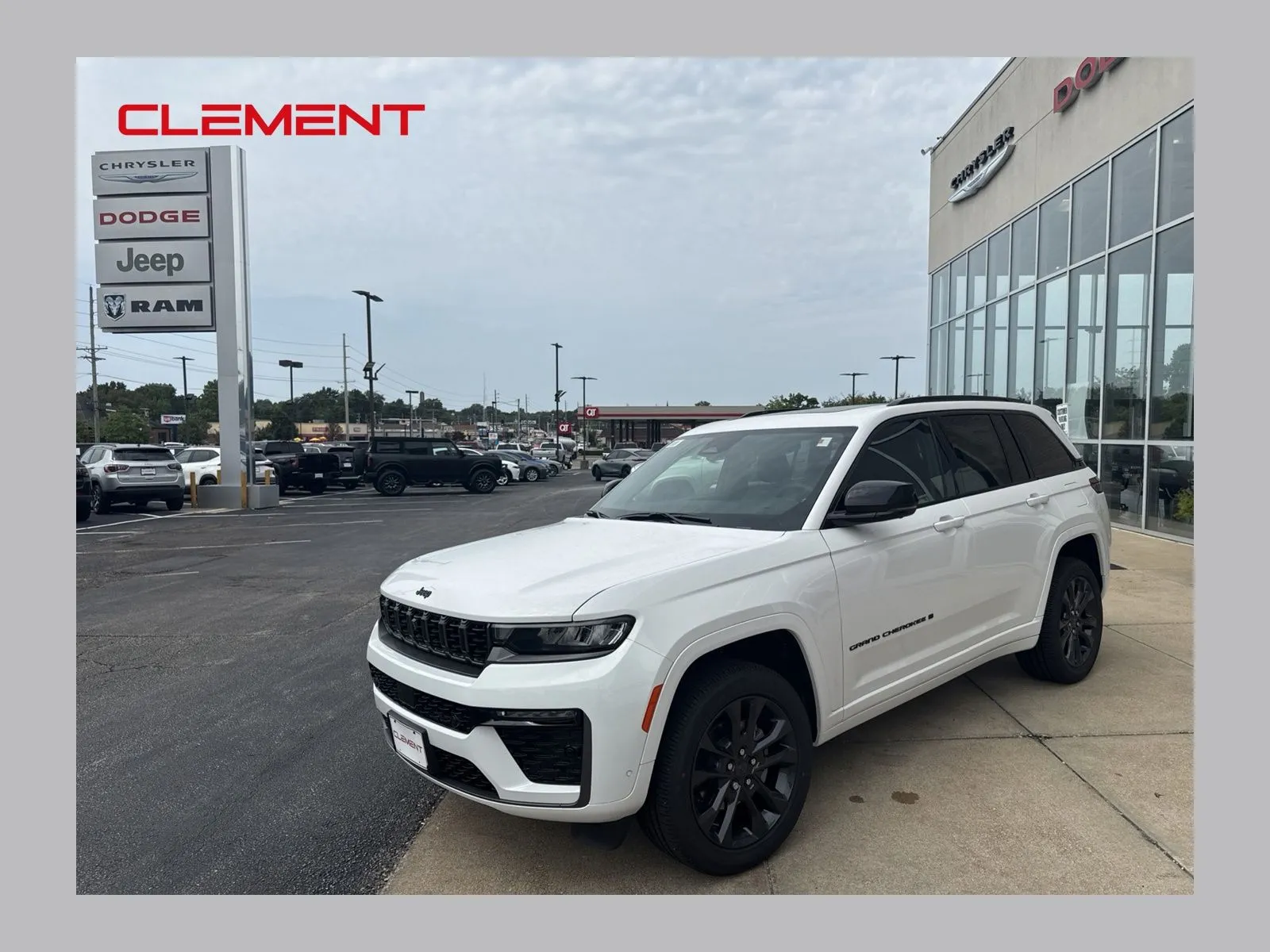 White 2026 Jeep Grand Cherokee Limited Reserve for sale in Florissant, MO