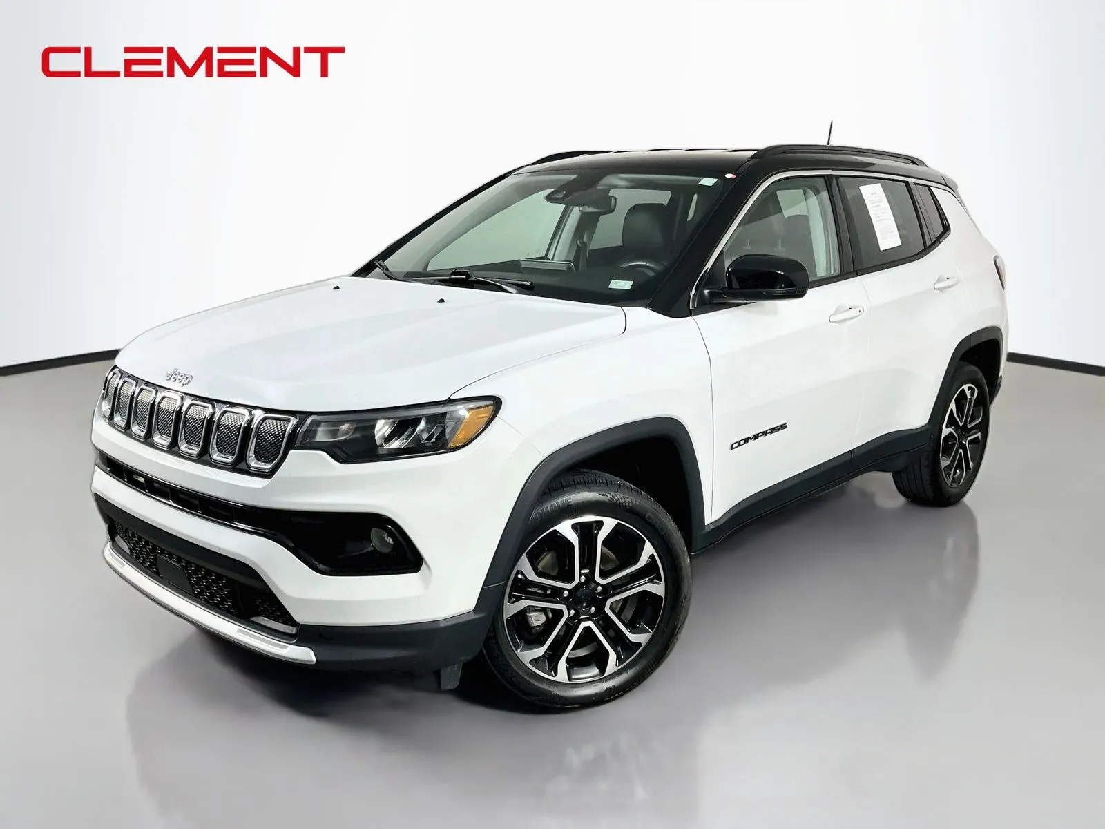 White 2022 Jeep Compass Limited for sale in Florissant, MO