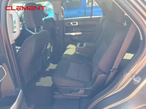 More photos of 2022 Ford Explorer XLT at Clement Chrysler Dodge Jeep Ram Florissant, MO