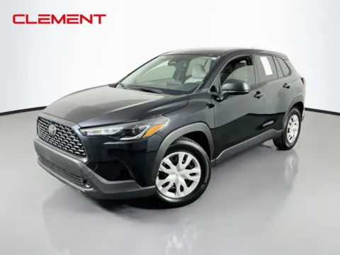 Black 2024 Toyota Corolla Cross L for sale in Florissant, MO
