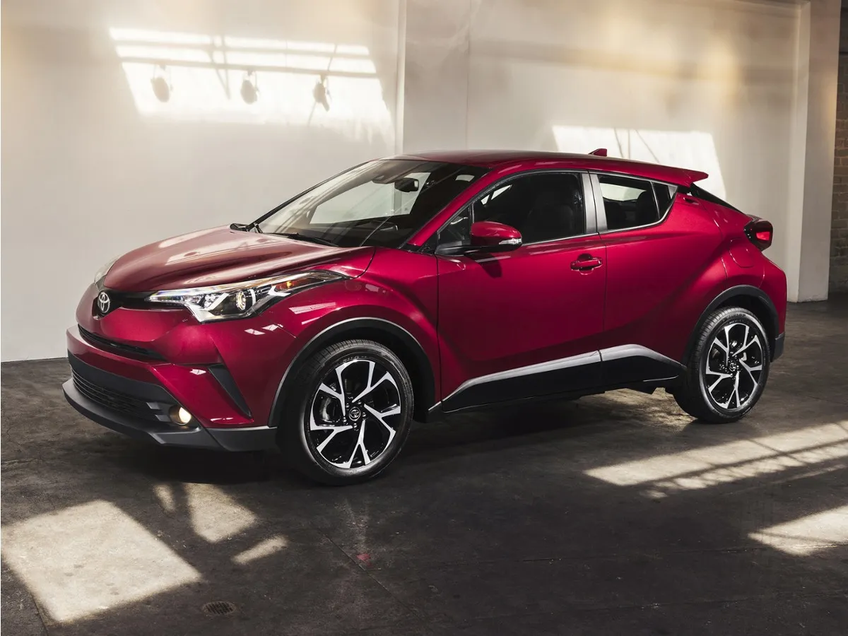 2019 Toyota C-HR XLE for sale in Florissant, MO